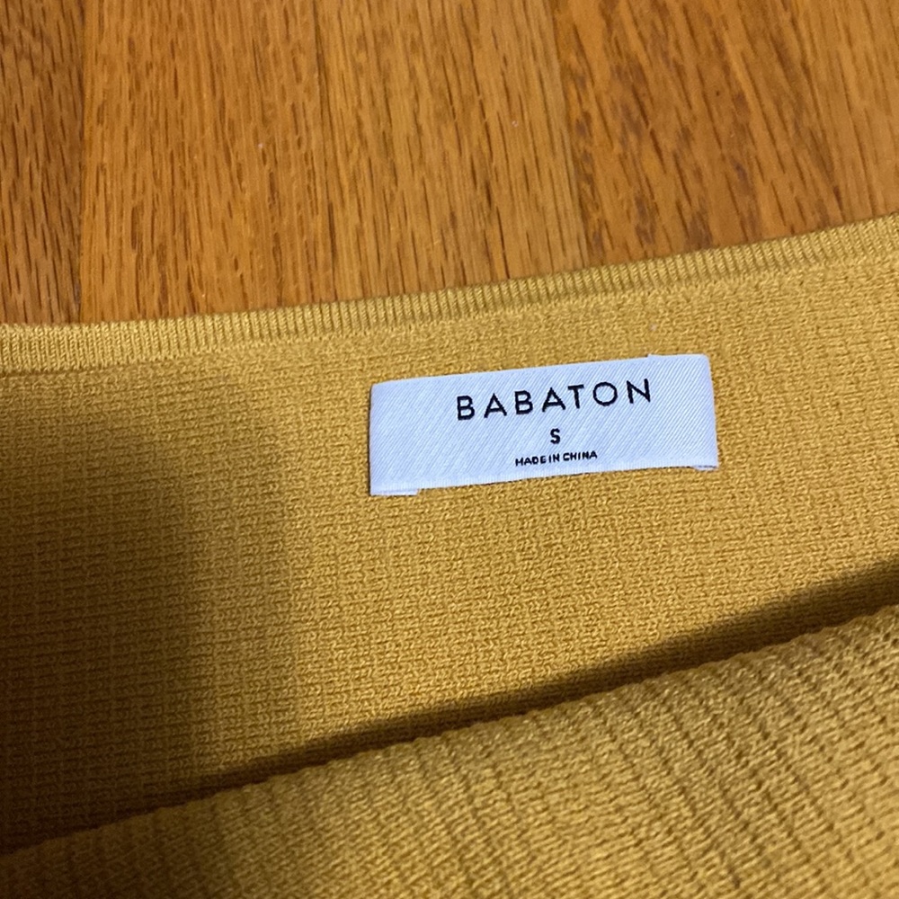 Babaton Aritzia sculpt knit top NWOT